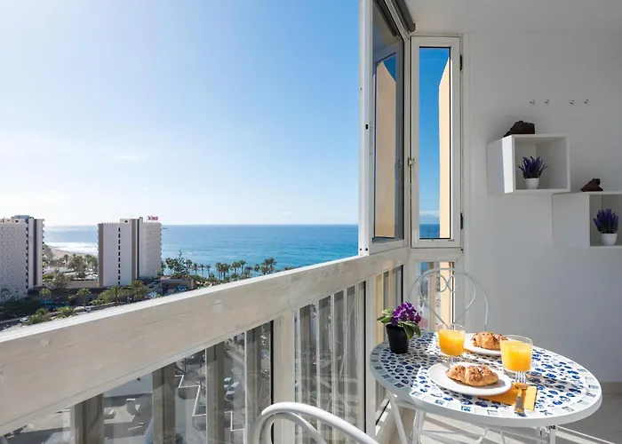 8d. Modern Flat In Americas