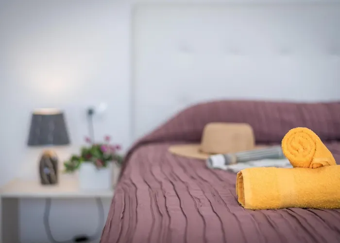 8d. Modern Flat In Americas *